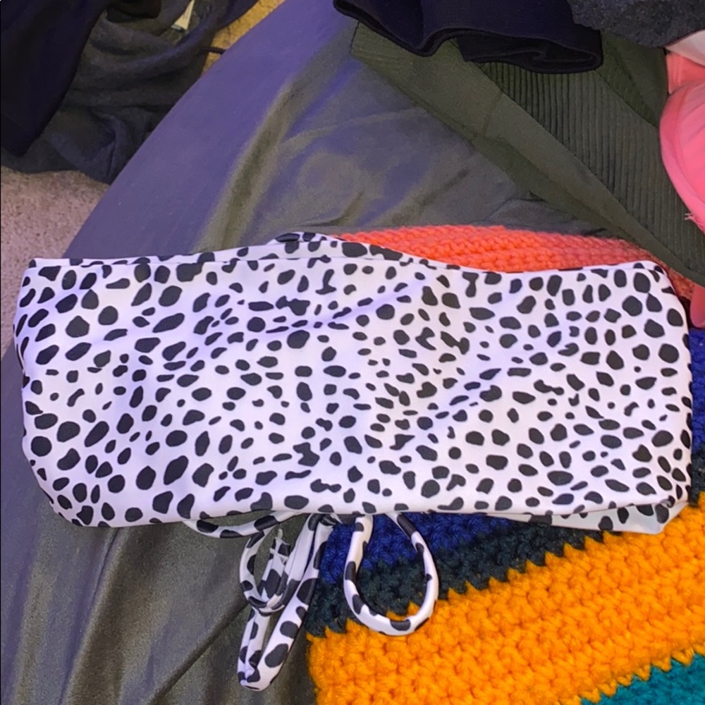 spotted strapless SHEIN swimsuit top
